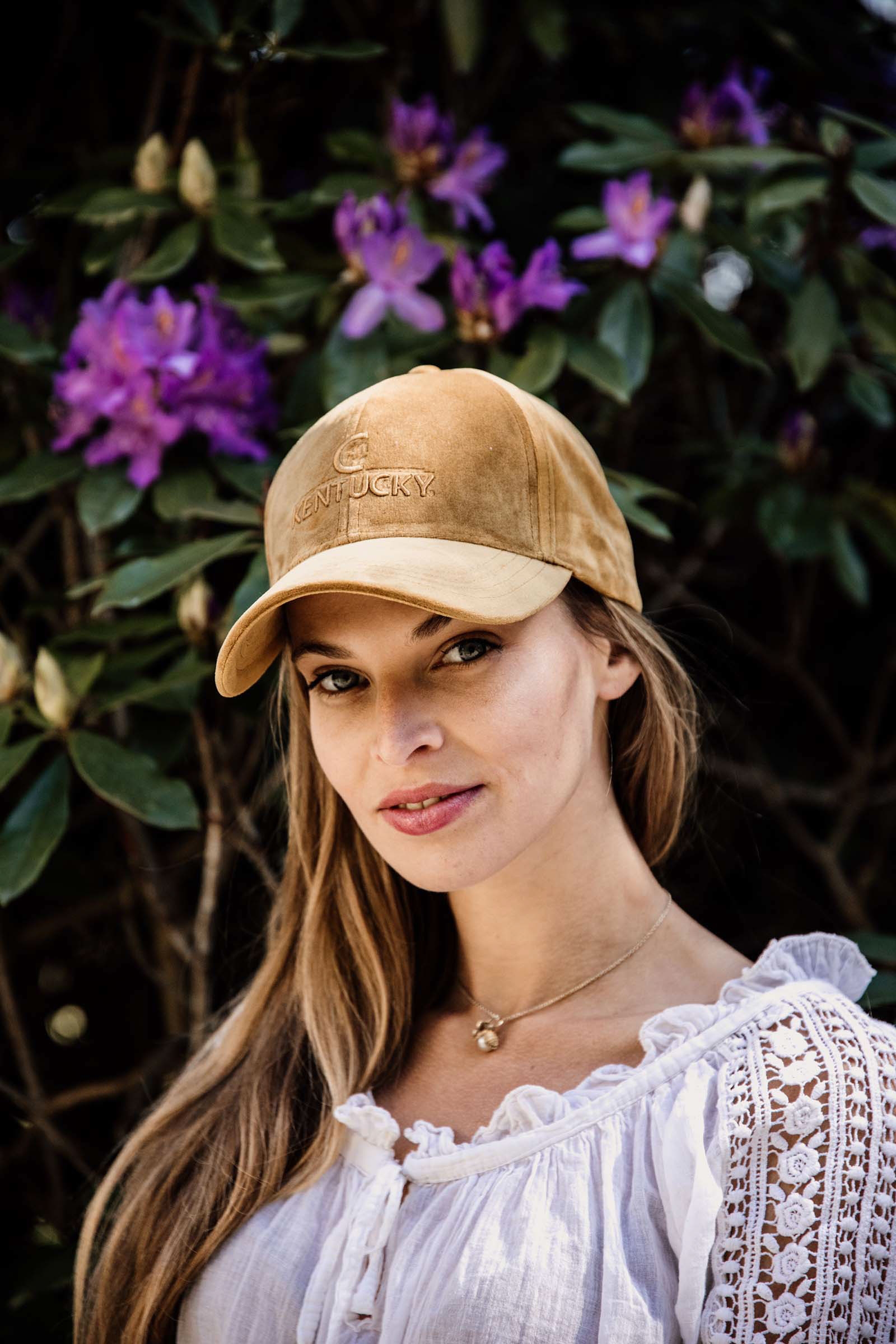 Mustard Gold Kentucky Horsewear Casquette Velvet