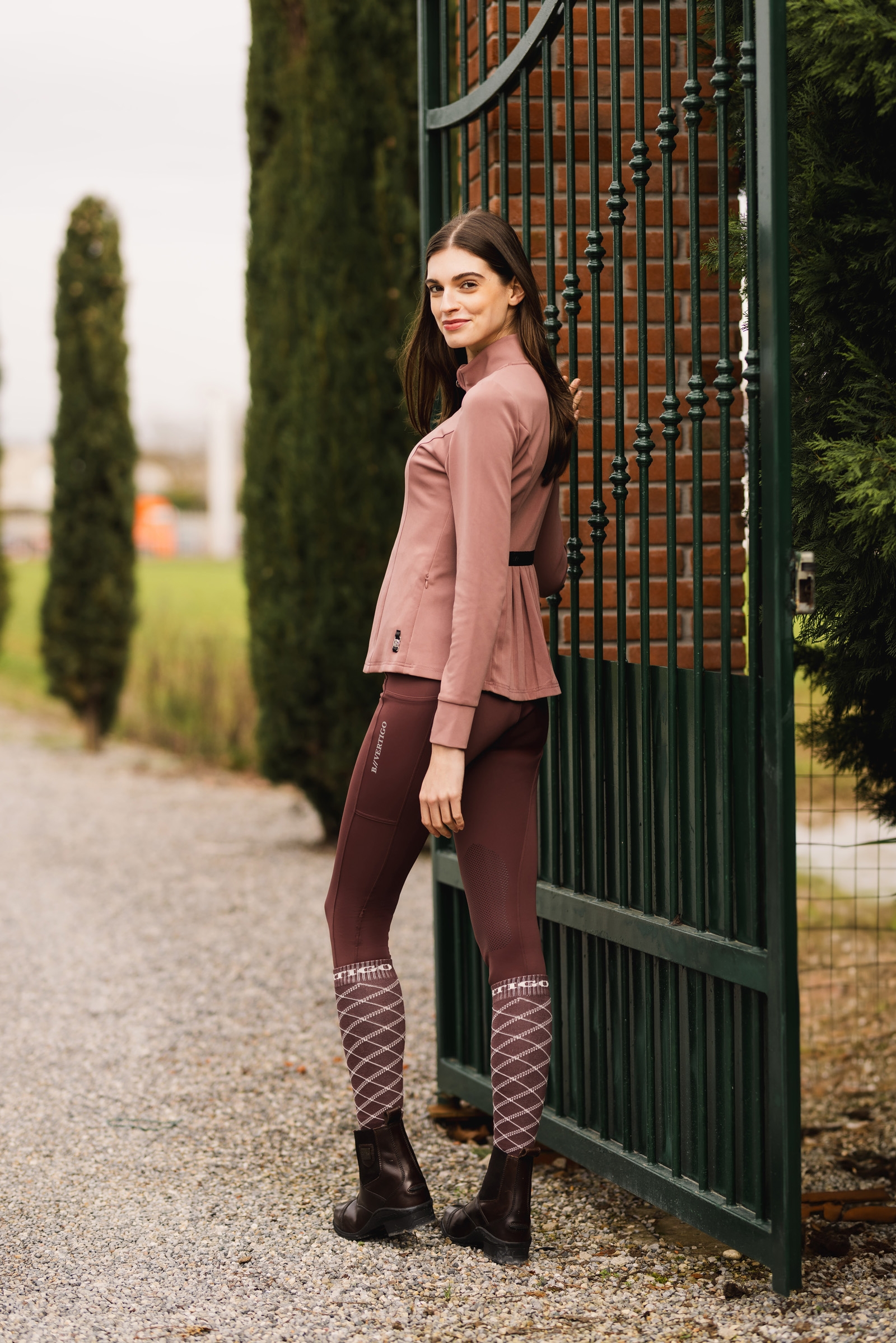B Vertigo Sarah Veste d'&eacute;quitation d'entra&icirc;nement &agrave; plis pour femme