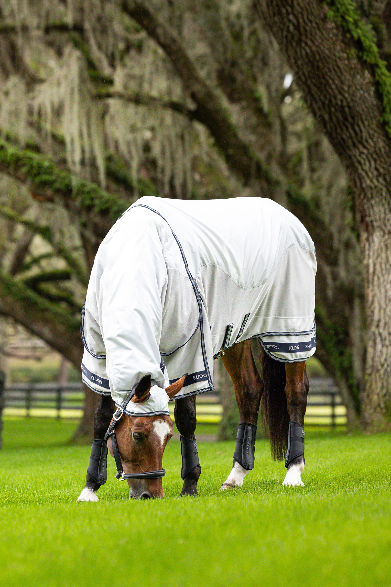 LeMieux Kudos Shower Pro couverture anti-mouches imperm&eacute;able