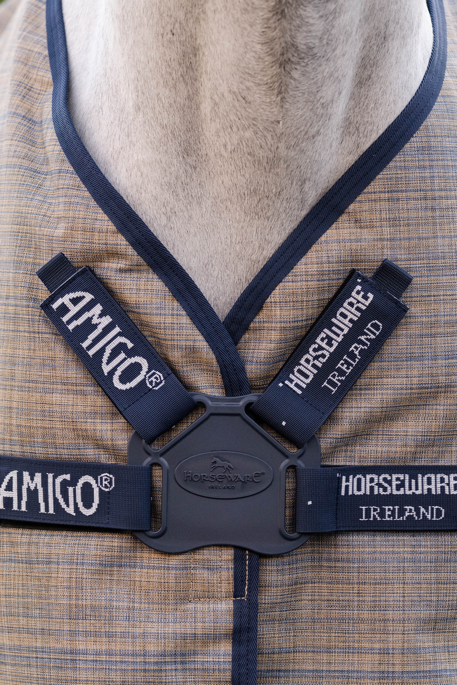 Horseware Amigo Hero 900 Revive Plus couverture d&rsquo;ext&eacute;rieur avec encolure amovible, 200 g