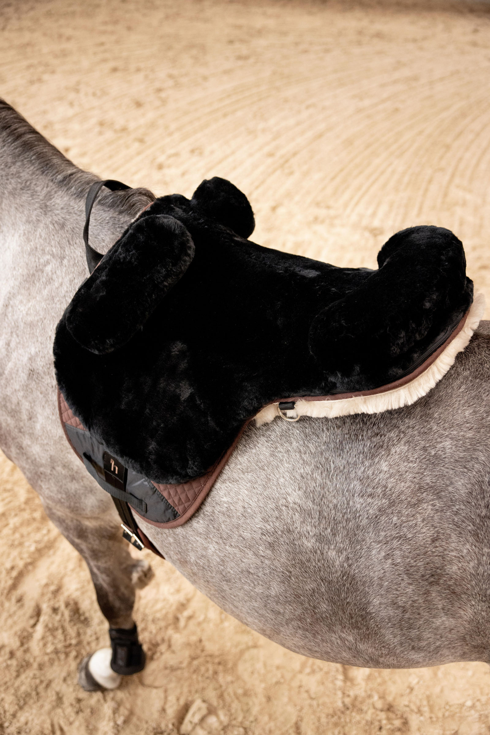 Horze tapis de monte en peau de mouton