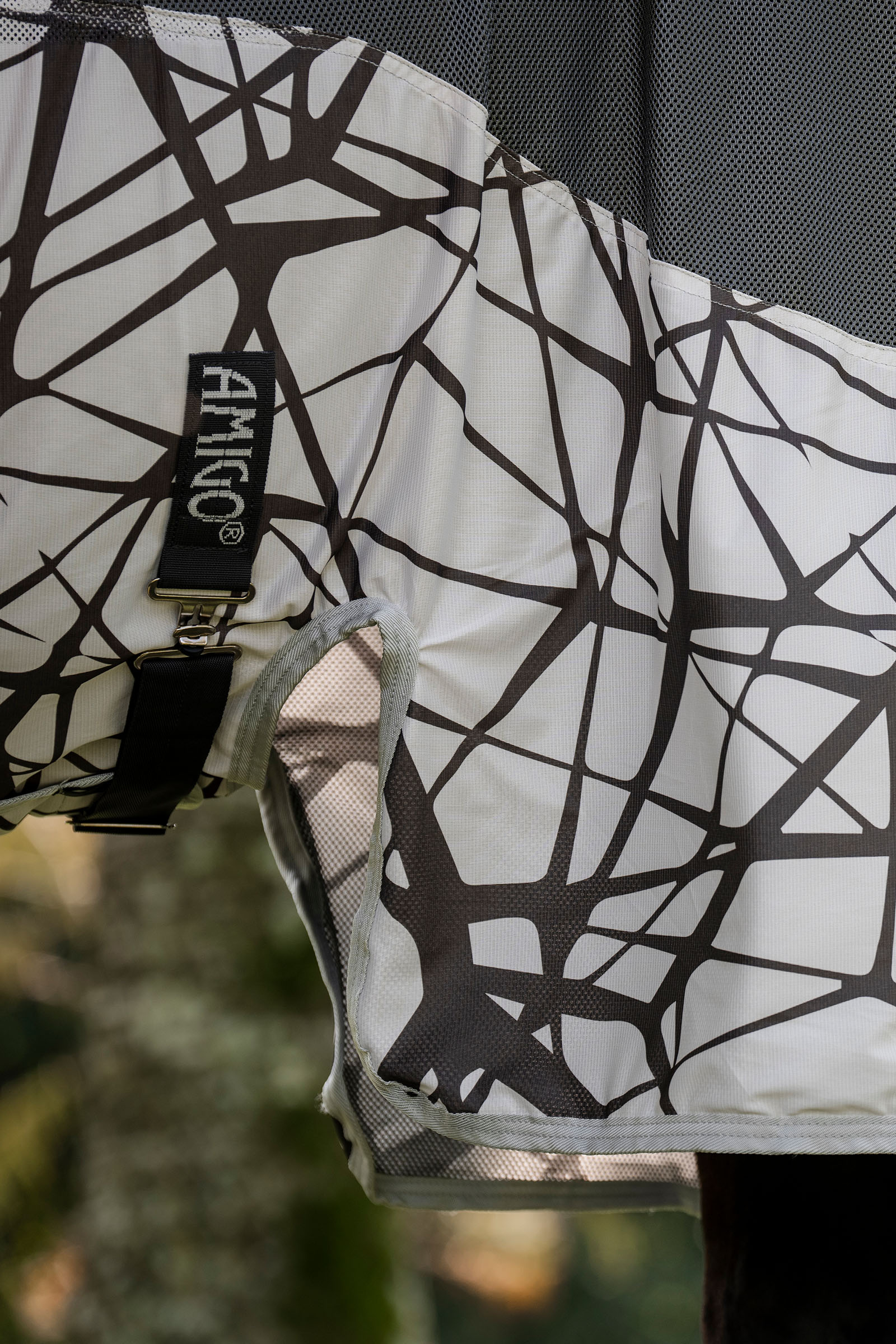 Horseware Amigo CamoFly couverture anti-mouches avec partie de cou amovible