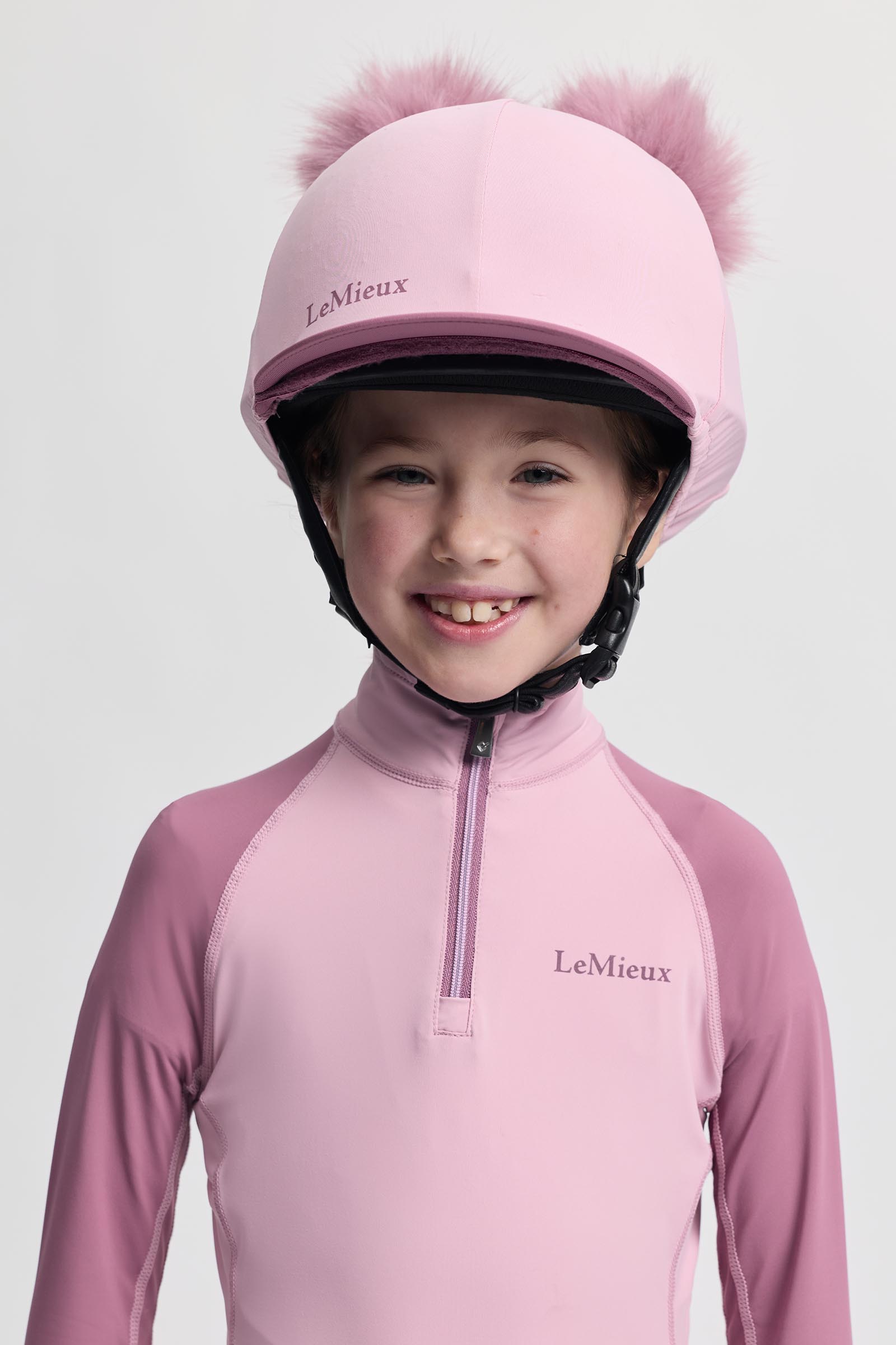 Fondant LeMieux Mini couvre-casque &agrave; double pompon