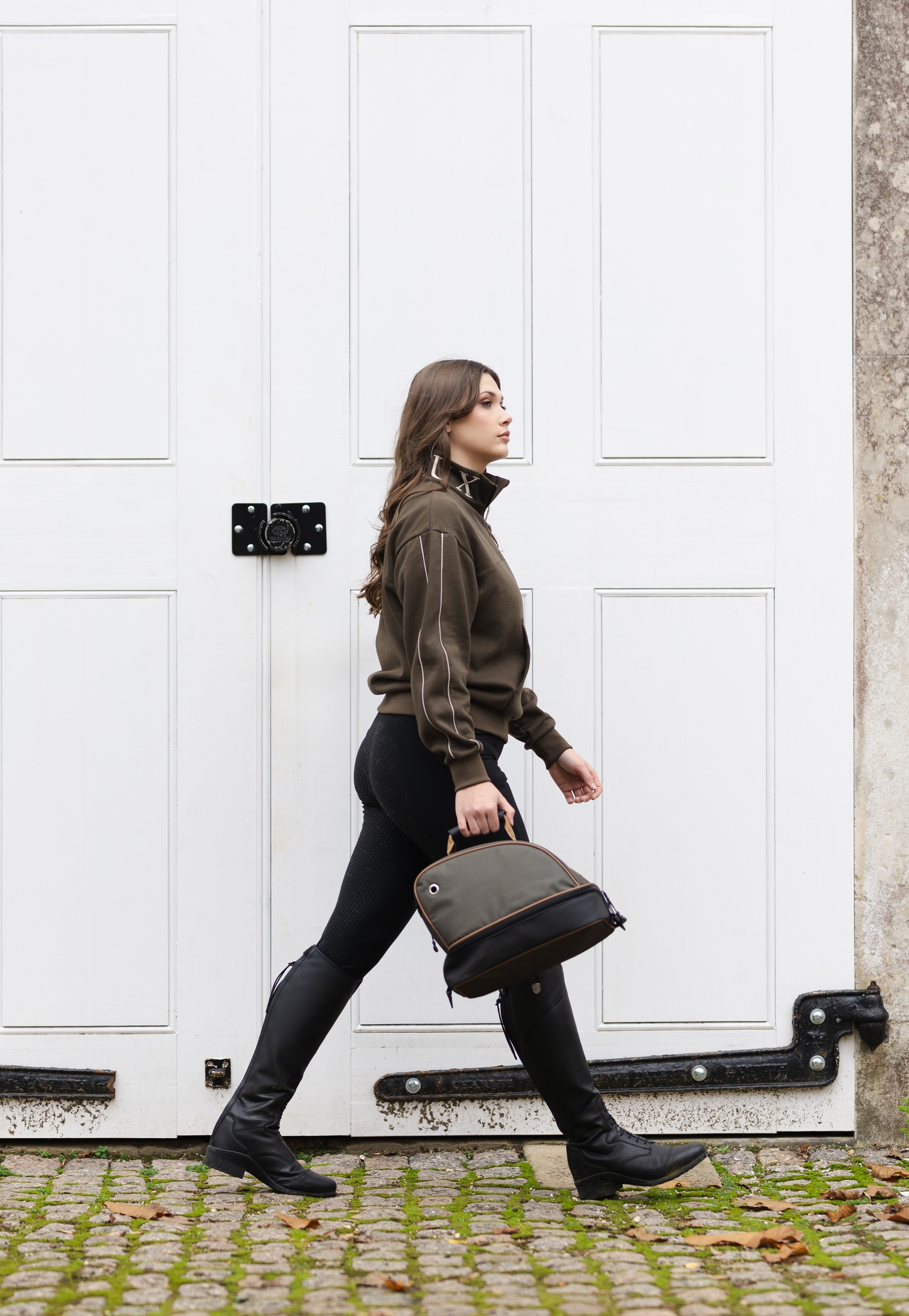 Bo&icirc;te de casque d'&eacute;quitation LeMieux