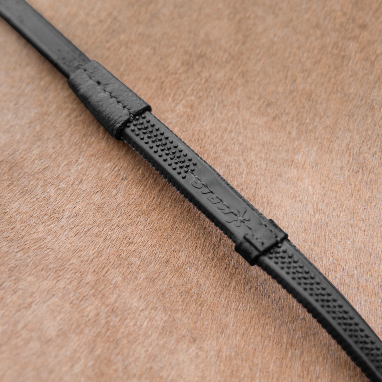 R&ecirc;nes caoutchouc Fine Prise Horze avec arr&ecirc;toirs