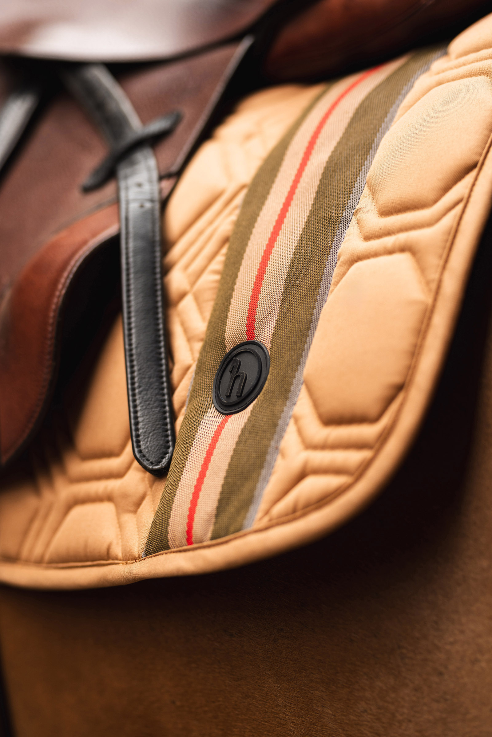 Tapis de selle de saut d'obstacles Horze High Life