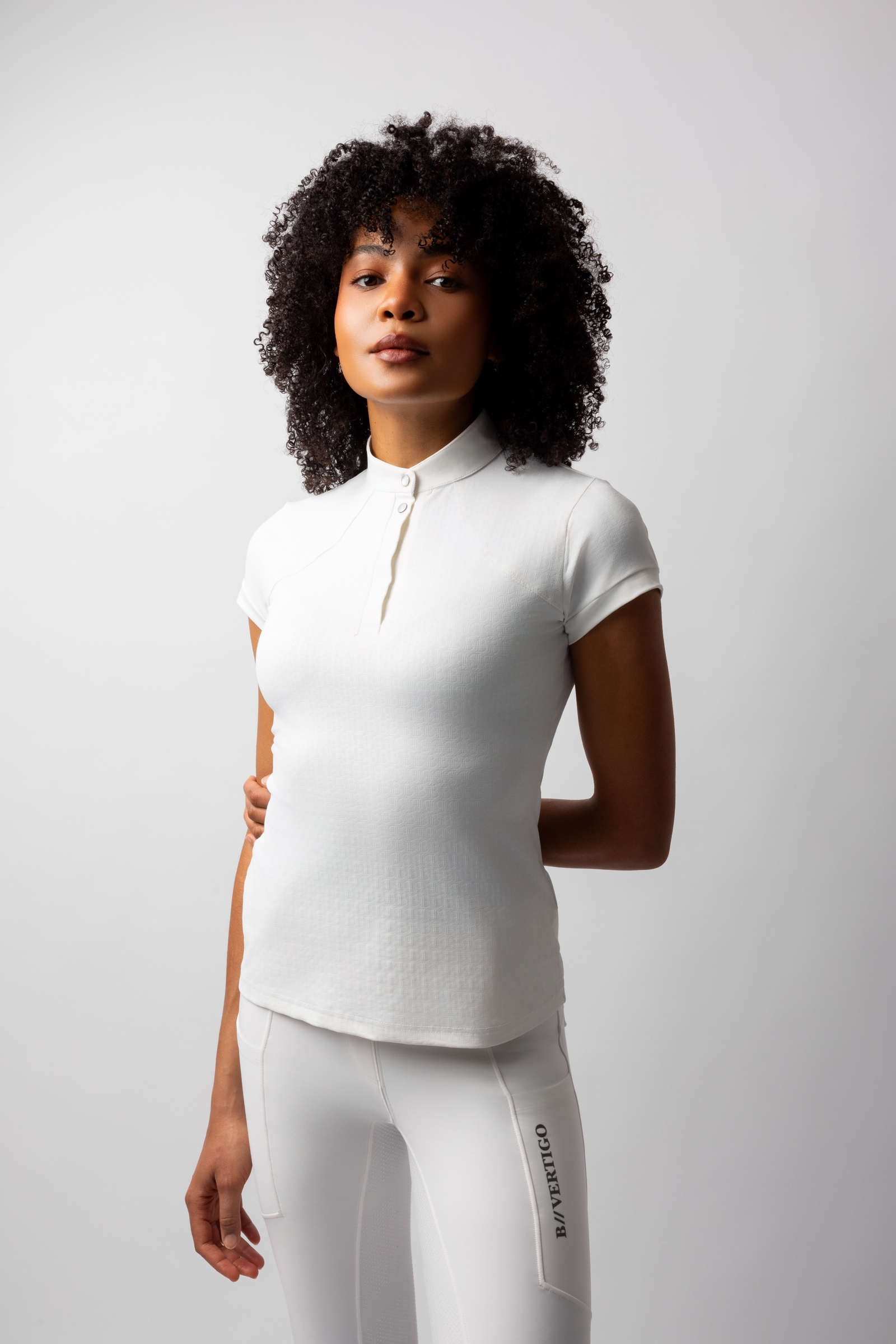 B Vertigo Liv Chemise de concours scintillante pour femmes