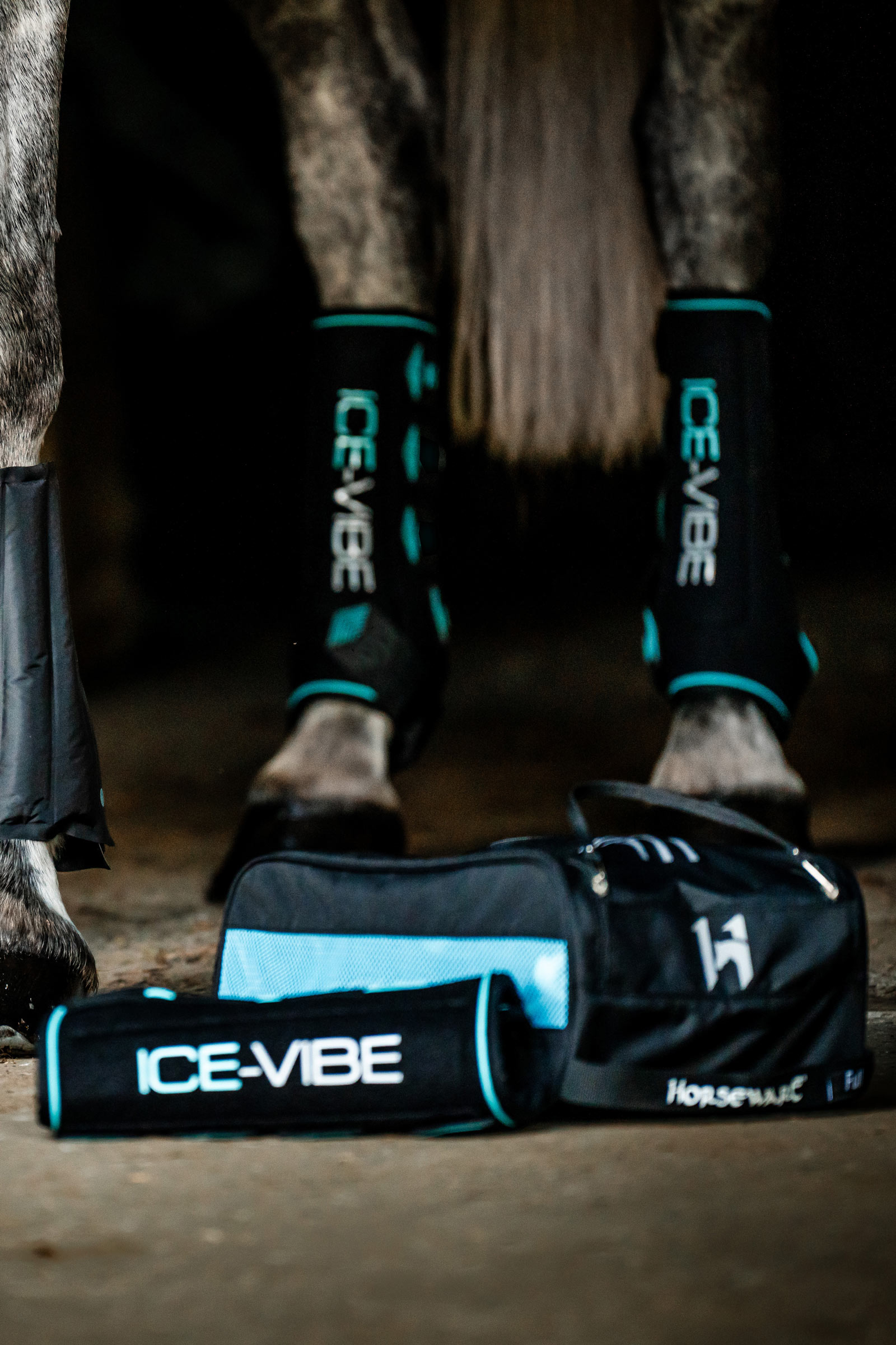 Horseware Ice-Vibe guêtres rafraîchissantes avec vibration (paire)