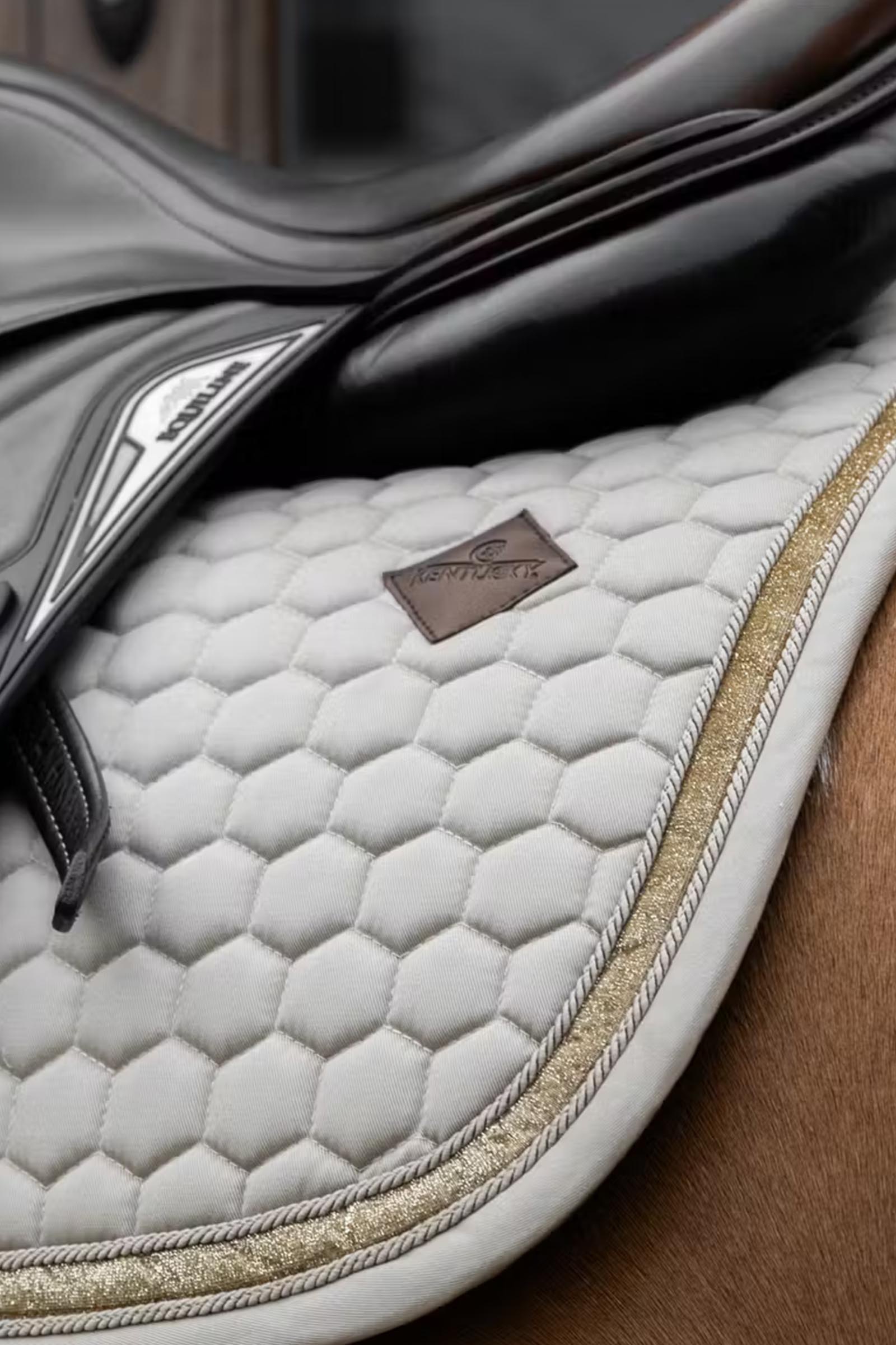 Kentucky Horsewear tapis obstacle bande paillet&eacute;e  