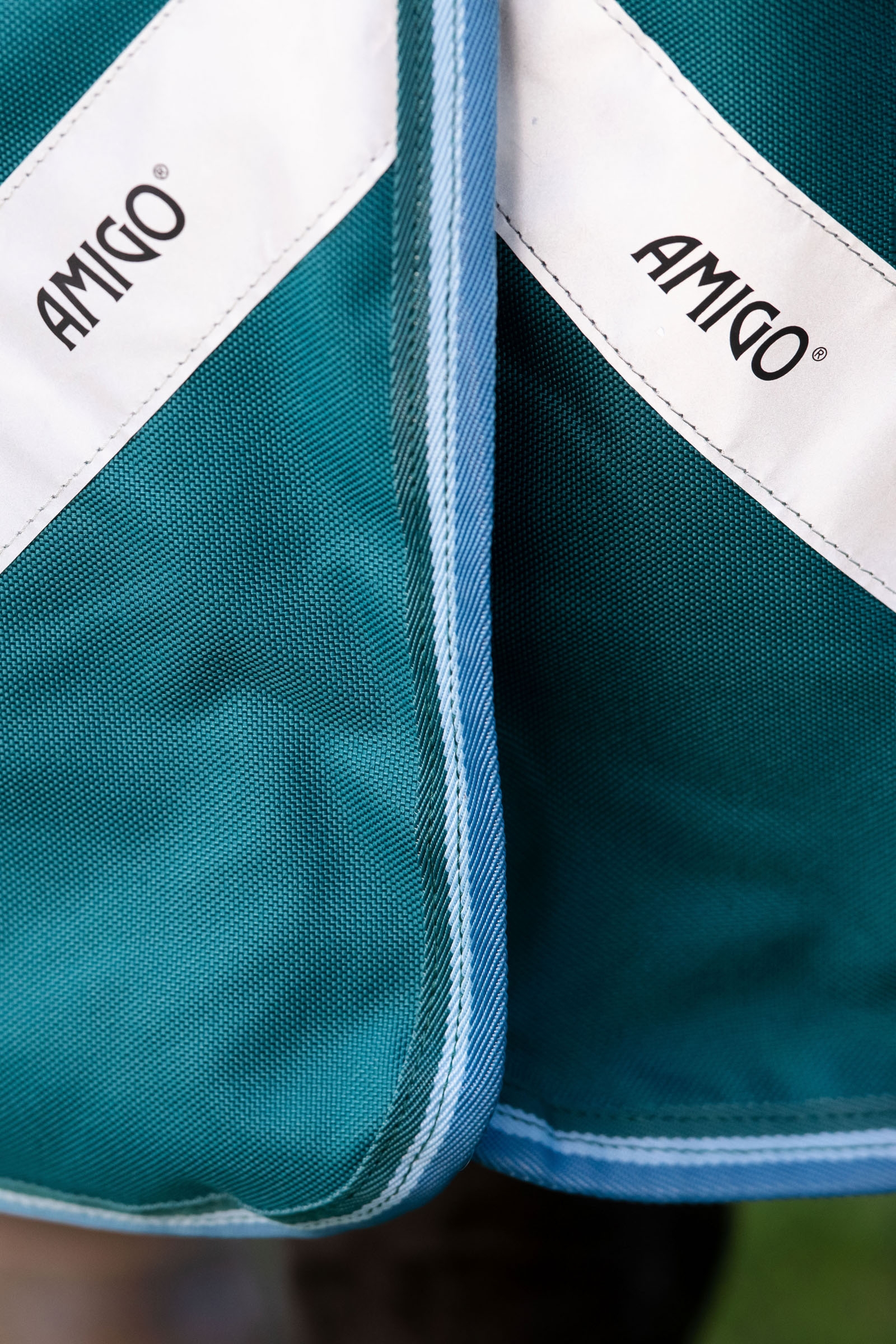 Horseware Amigo Bravo 12 Plus couverture d'extérieur avec cou amovible, 400g