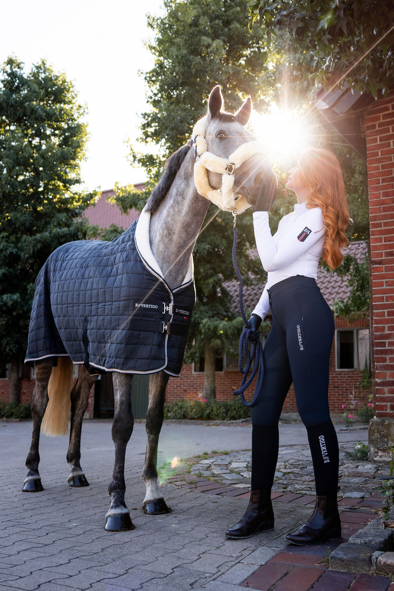 Couverture d'écurie B Vertigo Theo, 150 g