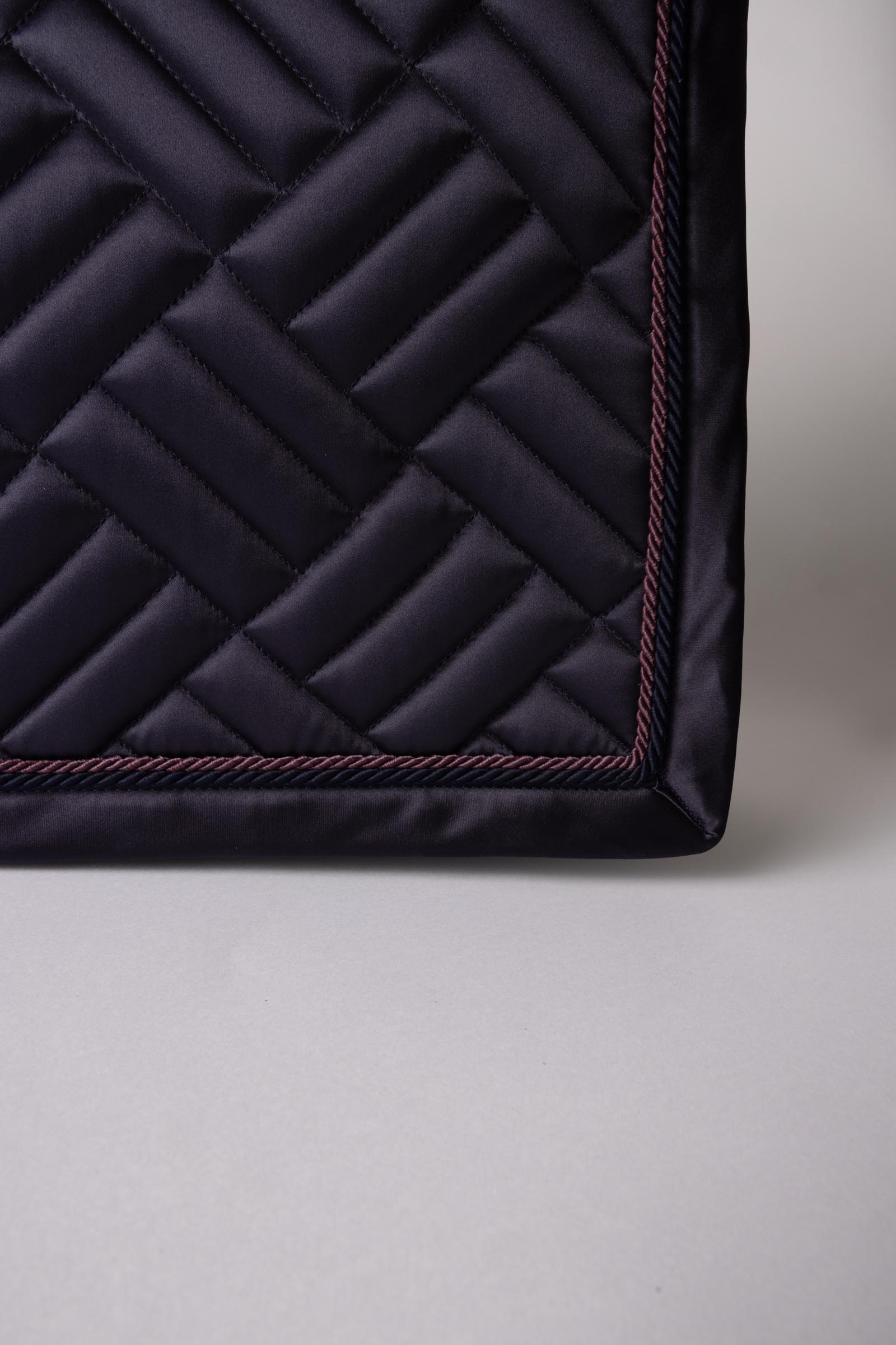 Horze Aachen tapis de selle de dressage