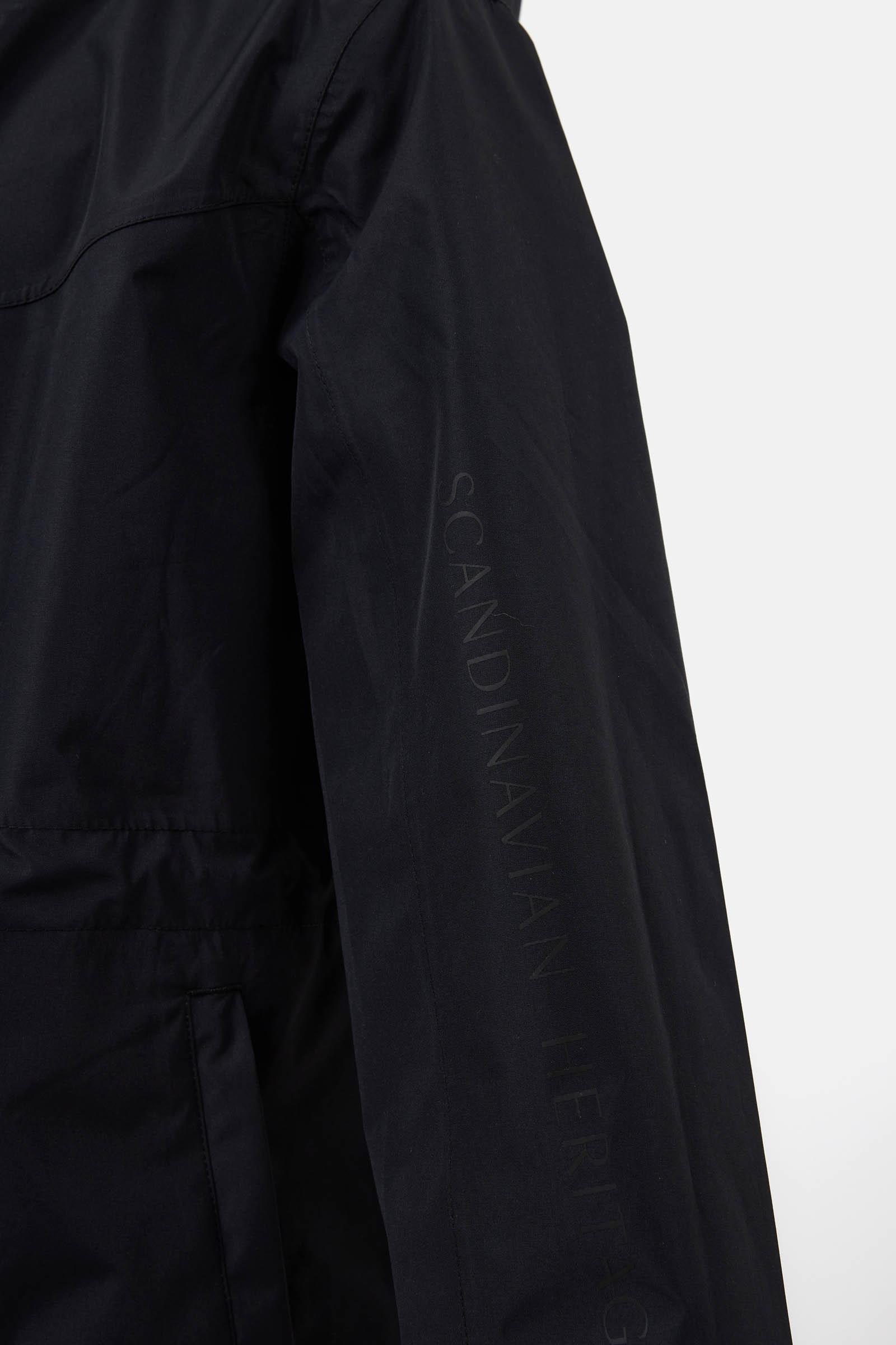 Horze Young Rider Fiora veste imperm&eacute;able avec capuche escamotable