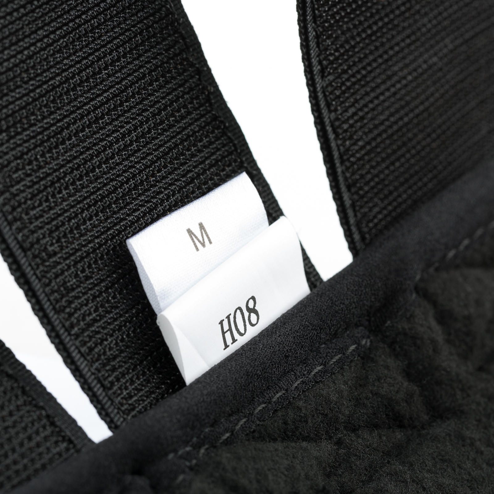 Back On Track, guêtres de travail, antérieur