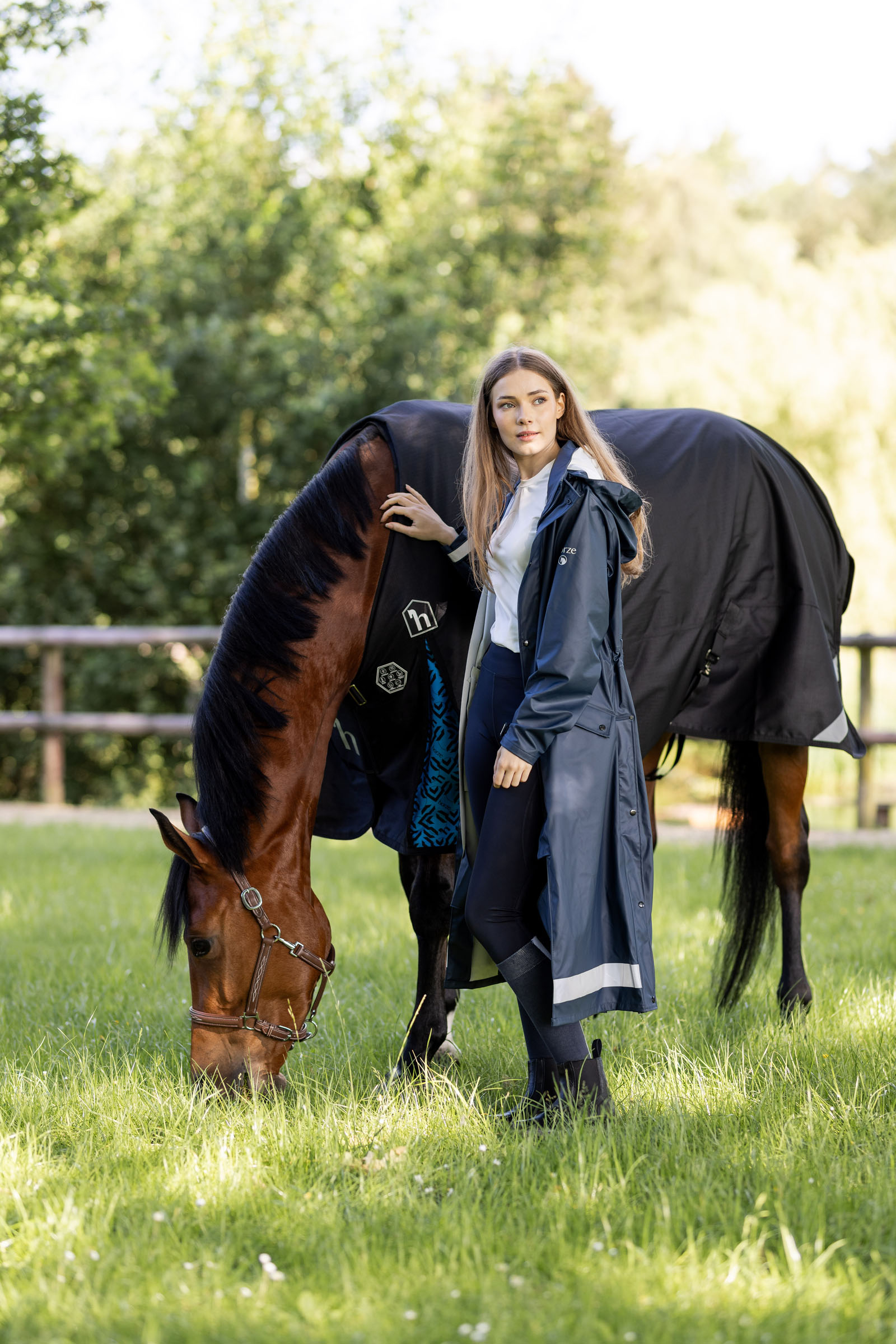 Horze Hazel long manteau de pluie femme avec fentes