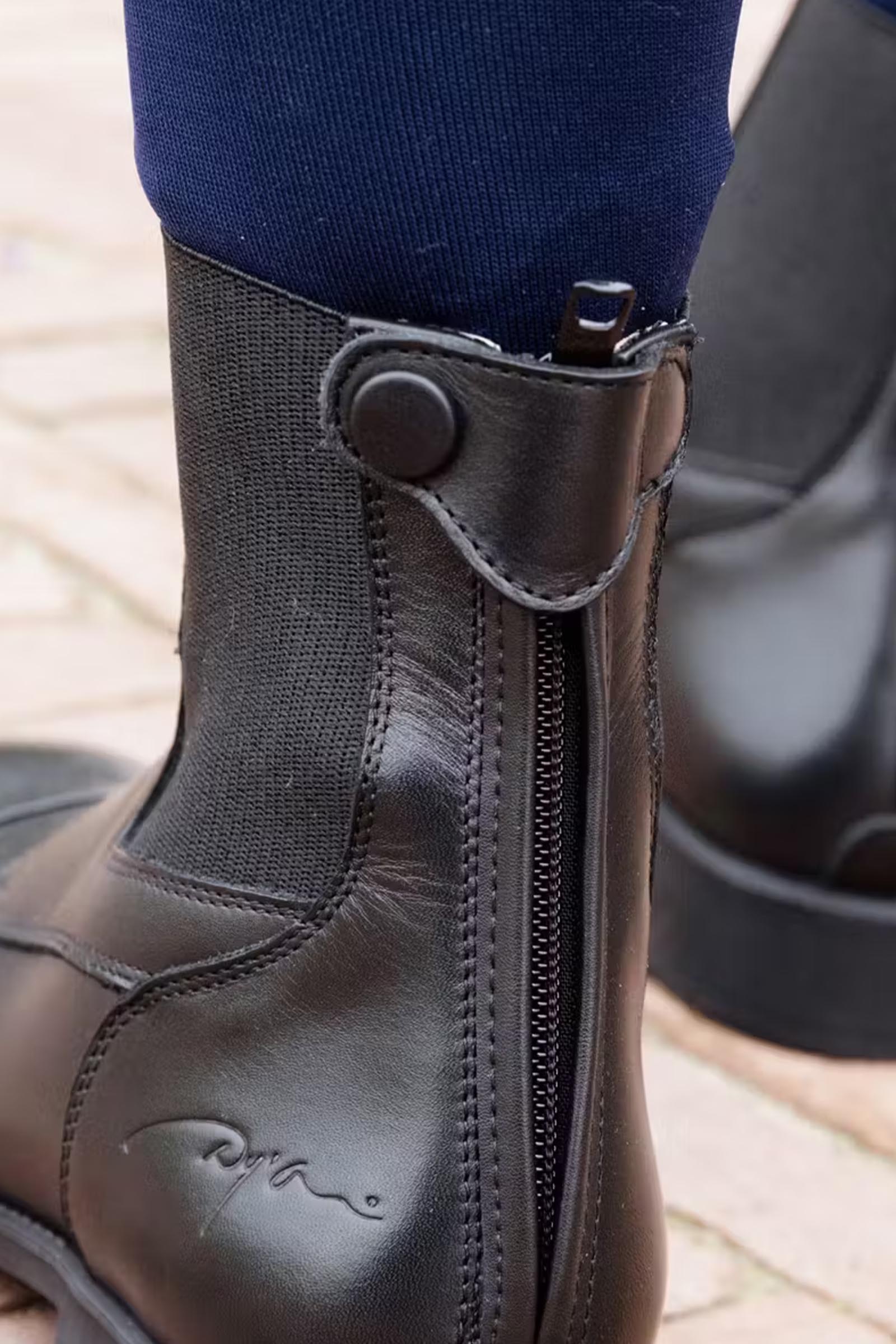 Dy'on boots avec lacets frontaux et zip arri&egrave;re  