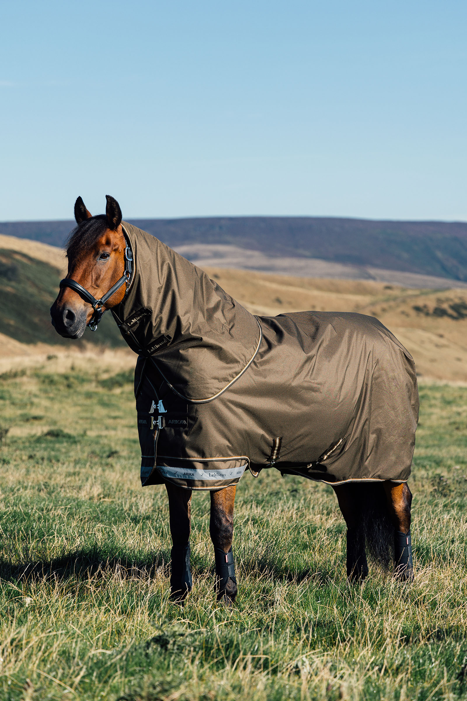 LeMieux Arika couverture d&rsquo;ext&eacute;rieur ripstop avec encolure amovible 0 g
