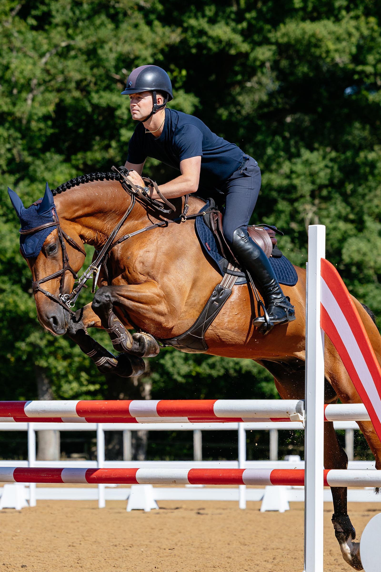 LeMieux Suede Close Contact tapis de selle saut d&rsquo;obstacles