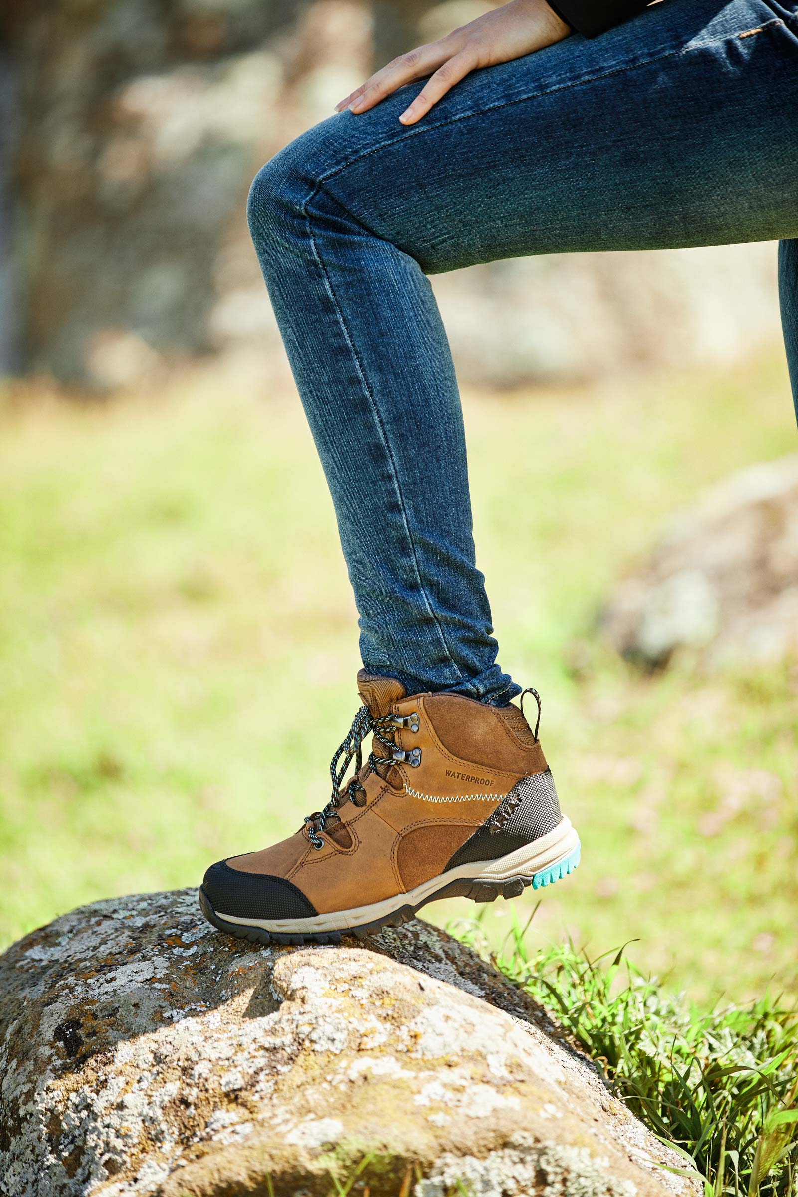 Ariat Skyline Mid H2O bottes femme imperméables à lacets