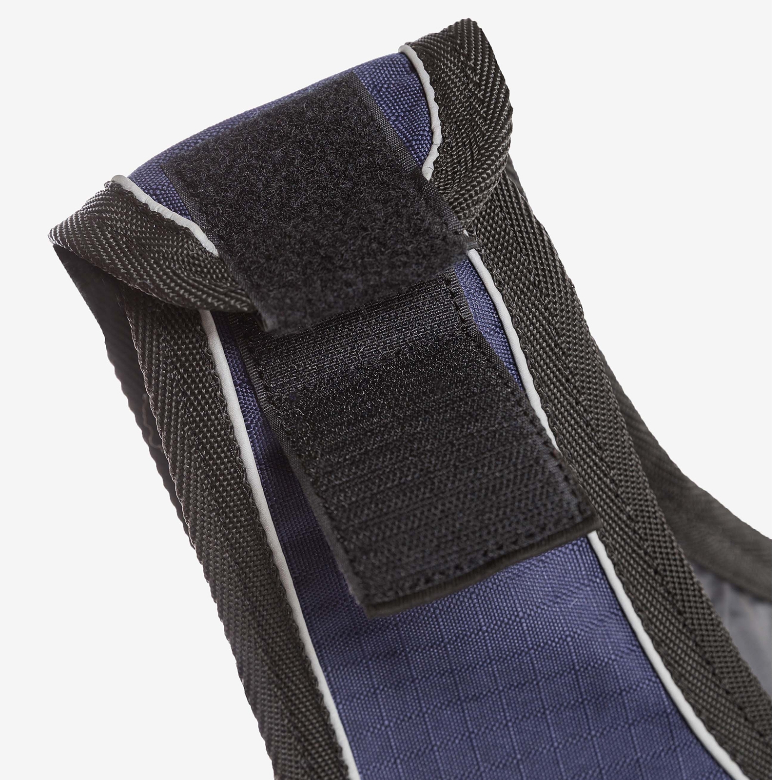 Back on Track Couvre Rein Imperméable Sammy, 50g