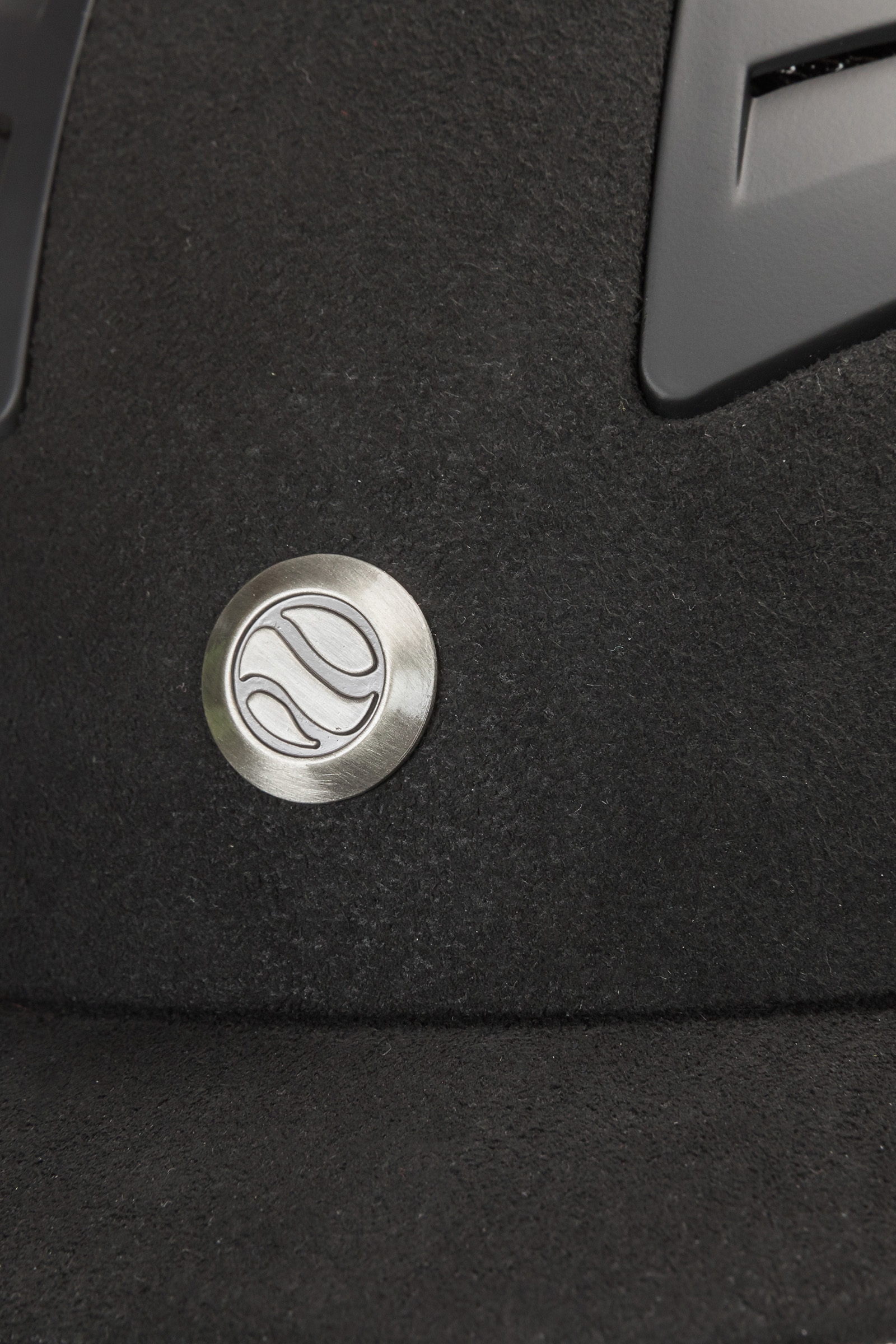 Casque Back on Track EQ3 MIPS avec microfibres