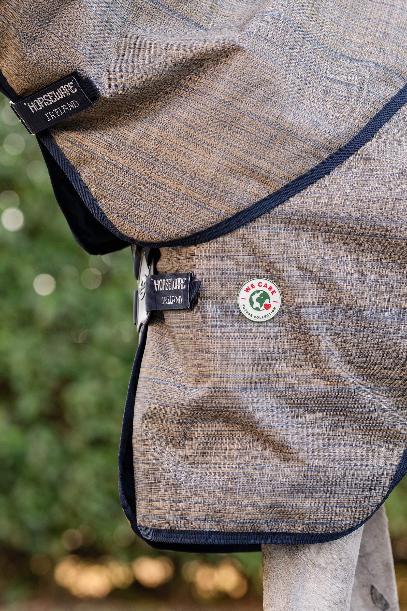 Horseware Amigo Hero 900 Revive Plus couverture d&rsquo;ext&eacute;rieur avec encolure amovible, 200 g