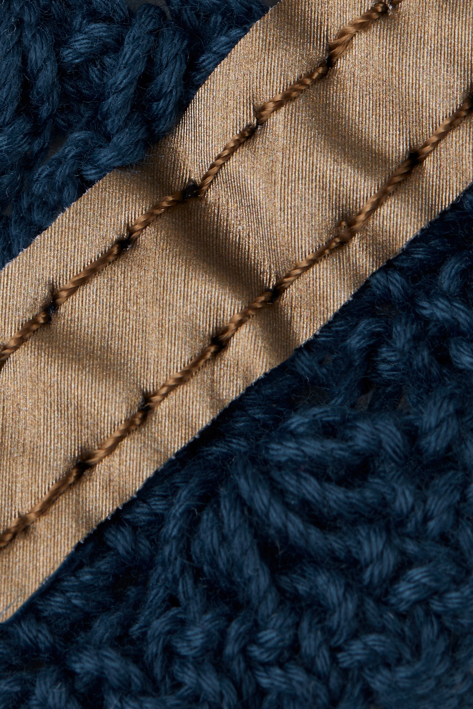 Bonnet anti-mouches Horze Munich avec d&eacute;co m&eacute;tallique