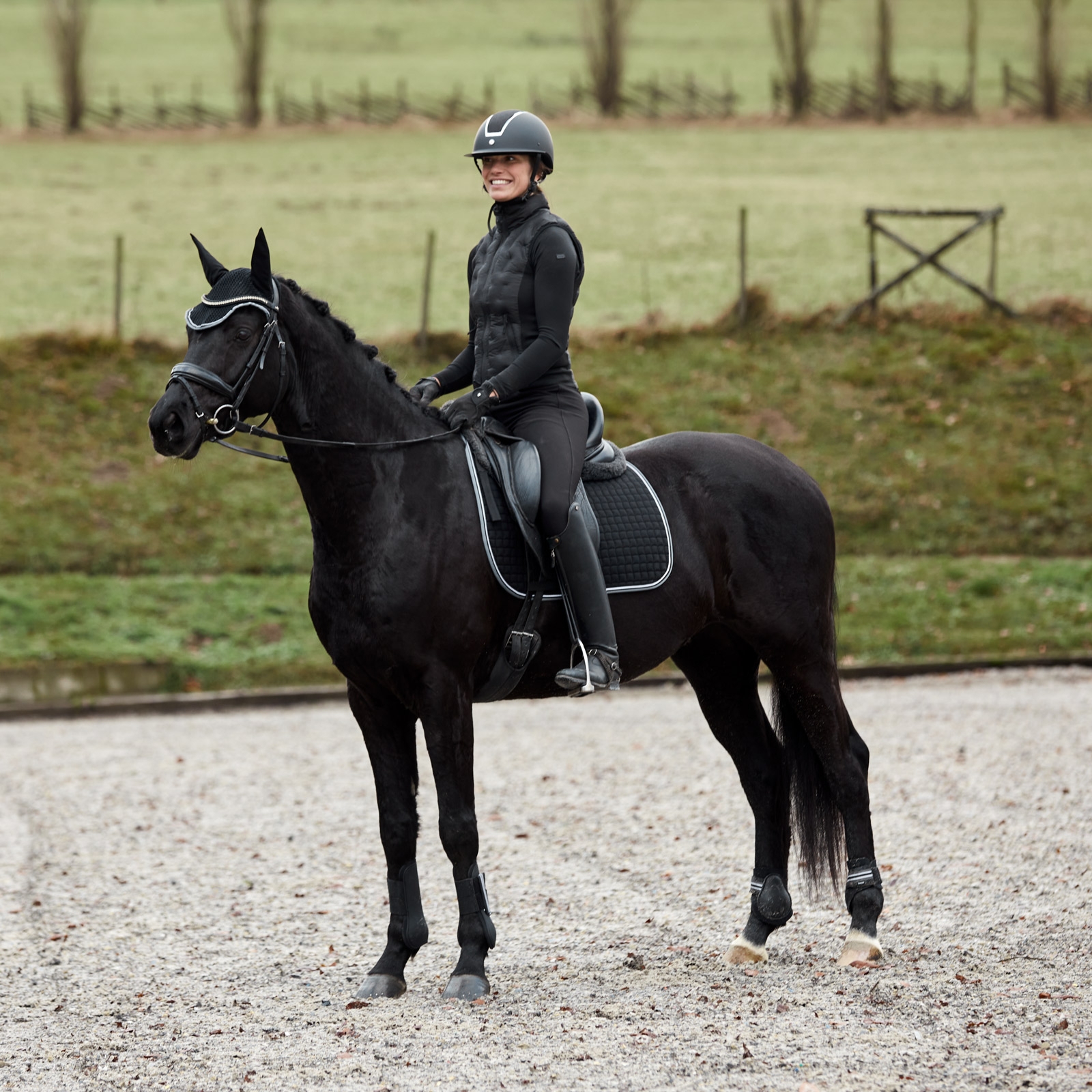 Tapis de selle de dressage Horze Adepto